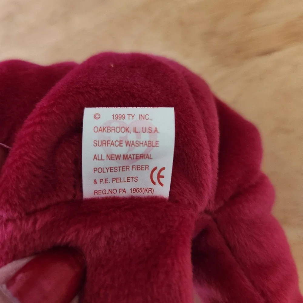 TY BEANIE BABY VALENTINA‎ BEAR No Tag Heart valentine